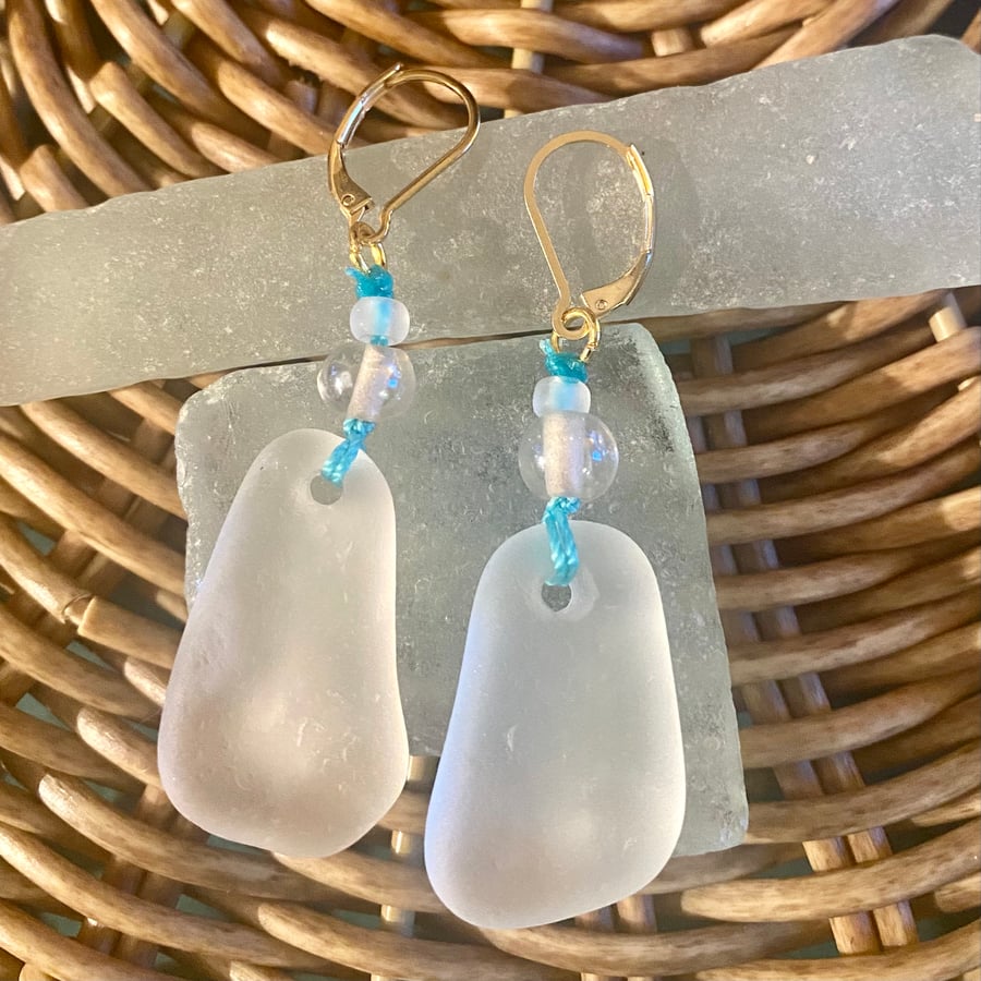 Sea Glass and Glass Bead earrings - SGE14