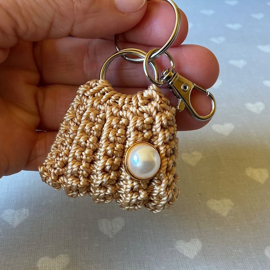Mini handbag crochet keyring