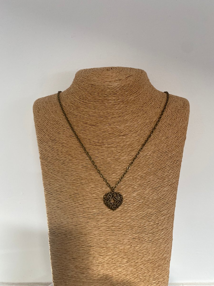 Heart Necklace (732)