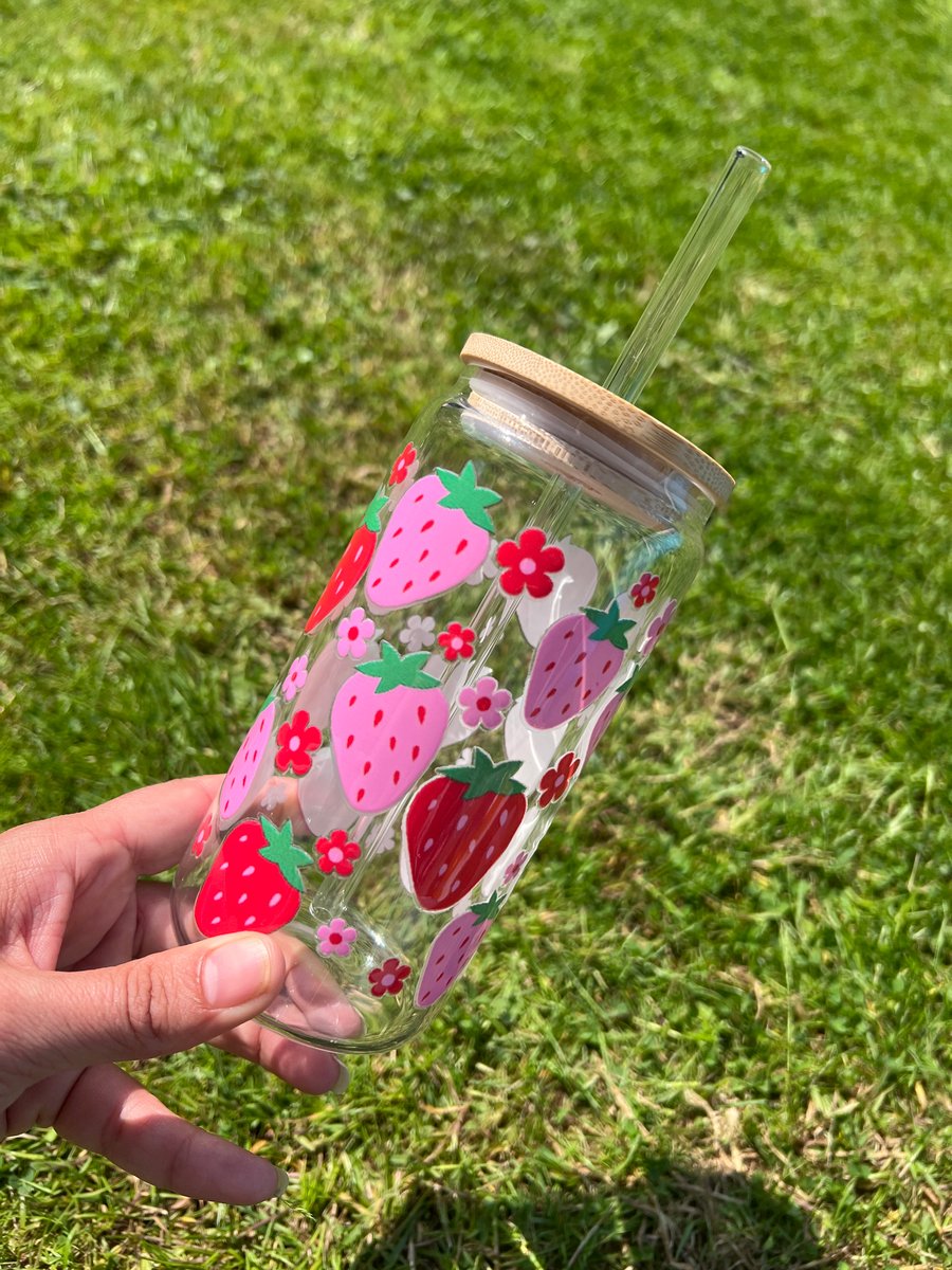 Strawberry glass tumbler with bamboo lid and straw