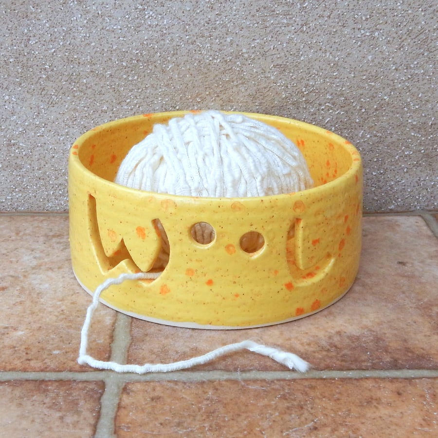 Yarn bowl knitting crochet wool handthrown ceramic wheelthrown pottery handmade 
