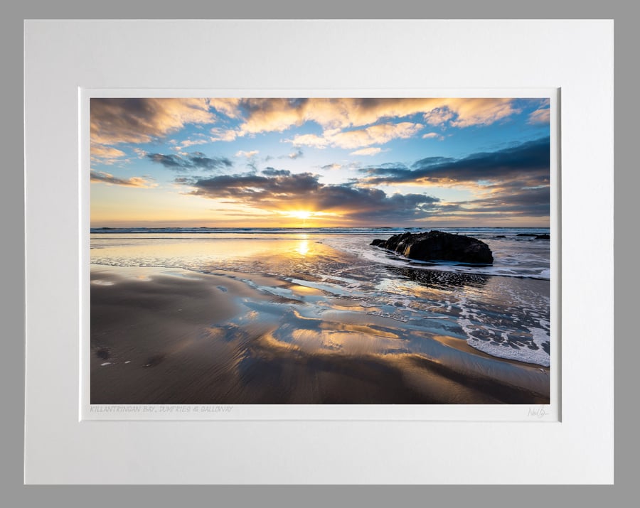 Killantringan Bay, Dumfries and Galloway, Scotland - A3 (50x40cm) Unframed Print