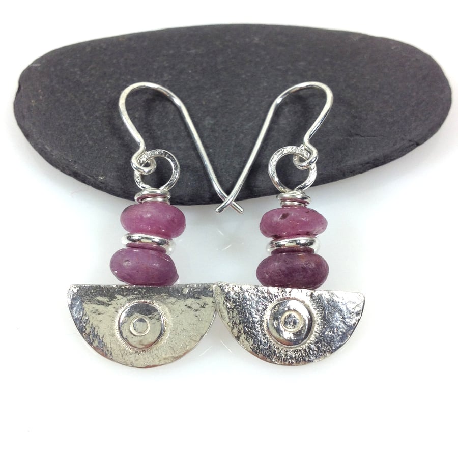 Ulu  , handmade silver and ruby earrings
