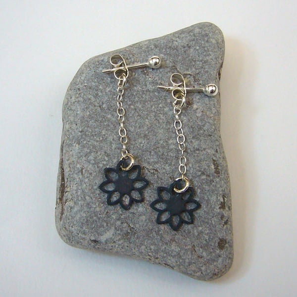 Oxidised flower drop earrings, silver drop earrings, flowers, black earrings