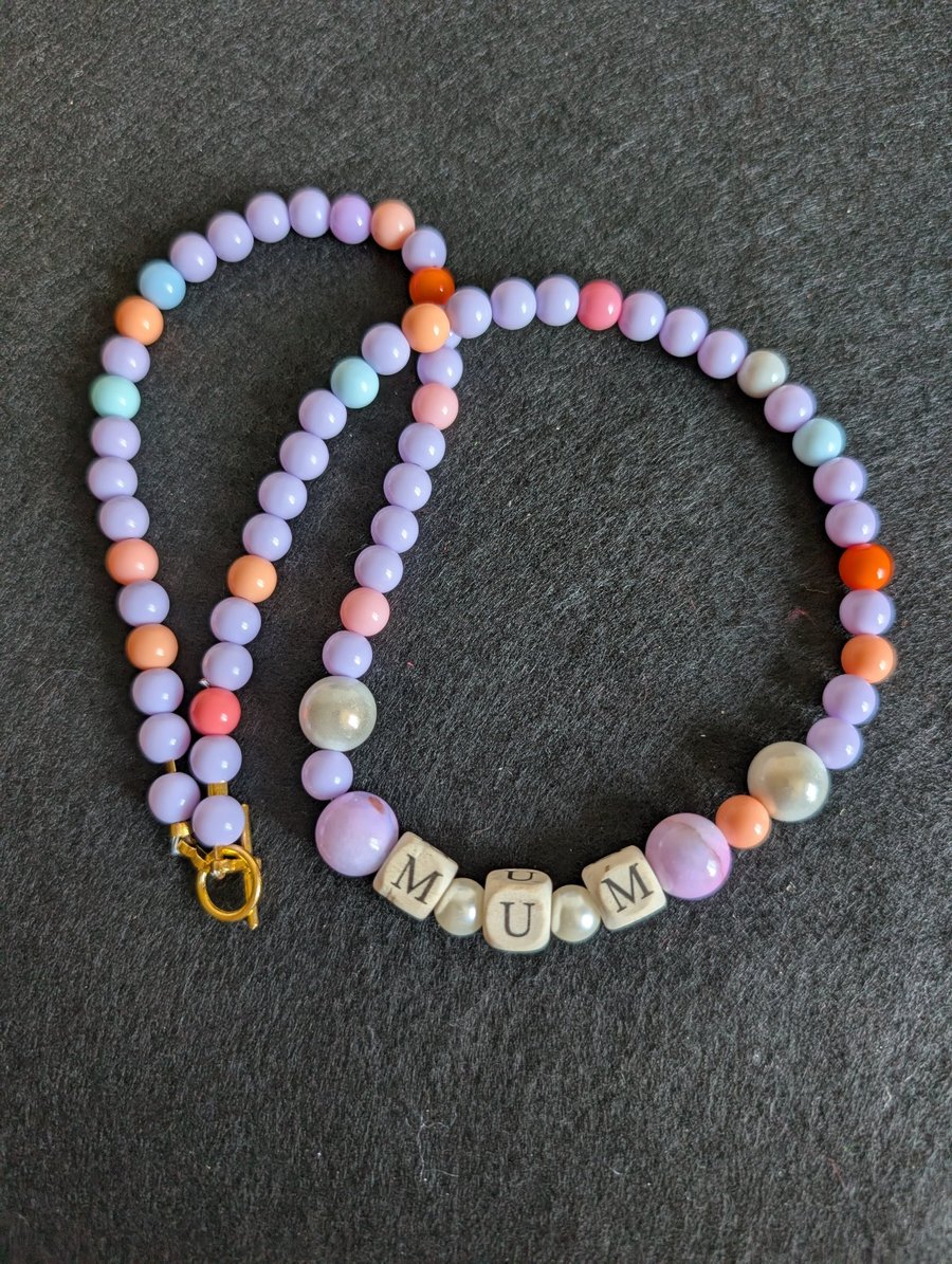 Mum Beaded Necklace 