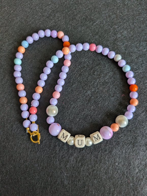 Mum Beaded Necklace 