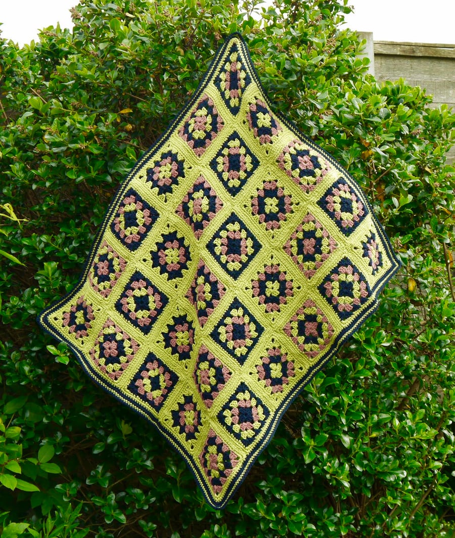 Crochet Granny Square Blanket in Navy and Lime Cotton