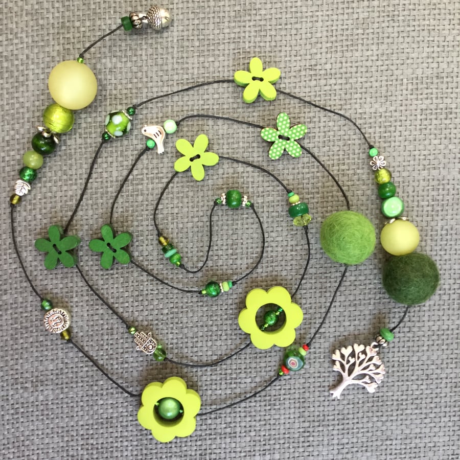 “Up in the Trees” Hotchpotch lariat necklace
