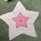 Pink five point star crocheted baby blanket 