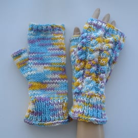 Hand Knitted Multi Colour Chunky Fingerless Gloves (A34)