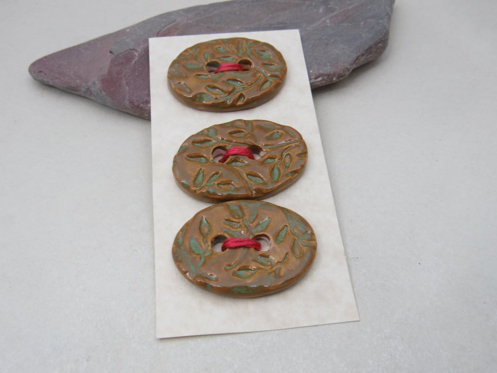 3 Medium Oval Grassland Green Brown Leaf Pattern Handmade Ceramic Buttons