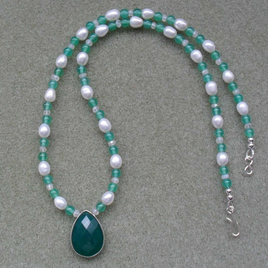 Green Onyx Drop Pendant Necklace With Freshwater Pearls Sterling Silver