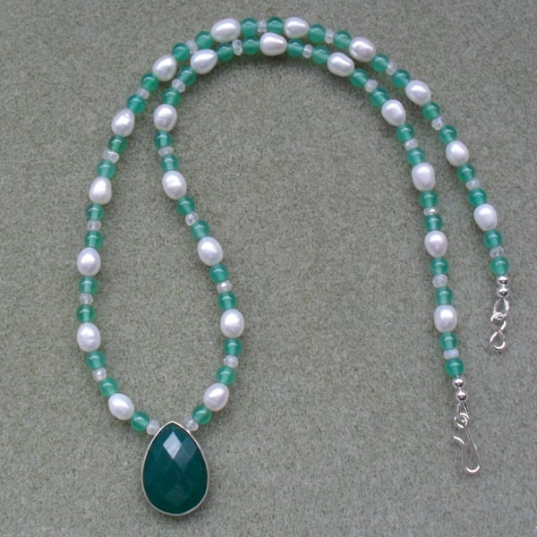 Green Onyx Drop Pendant Necklace With Freshwater Pearls Sterling Silver