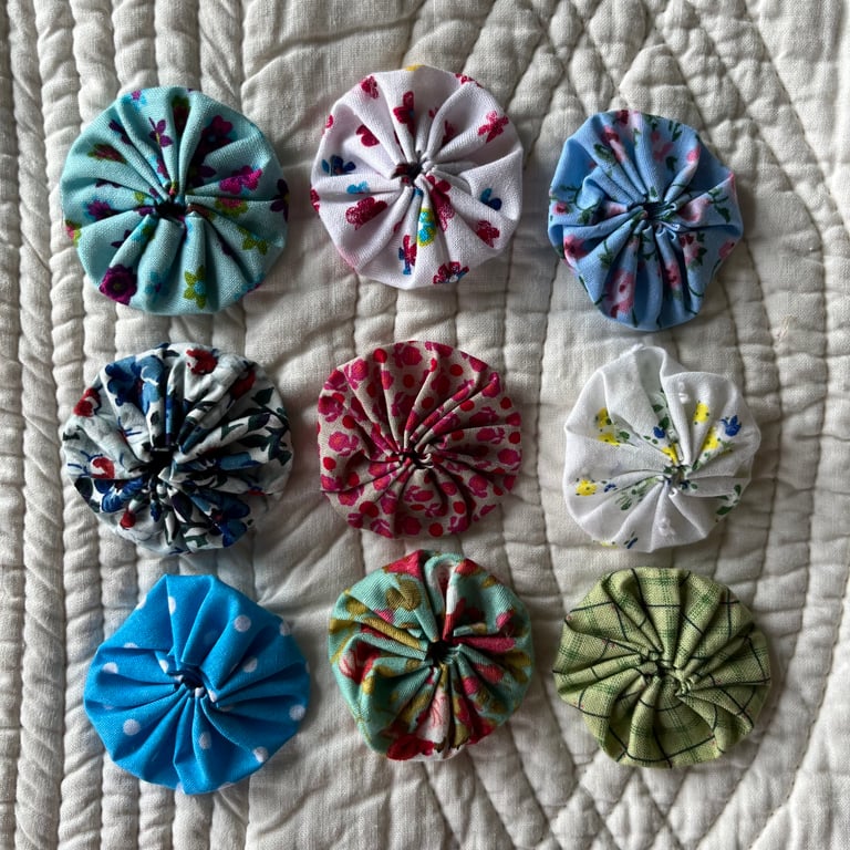9 Cotton Suffolk Puff Yoyos