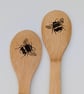 Bees, pyrography decorated wooden spoons, kitchen gift for a baker - Image 2