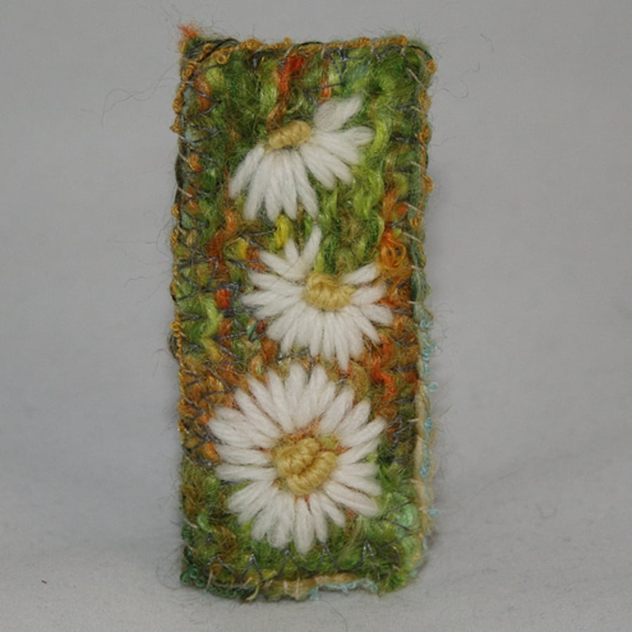 RESERVED FOR EMMA Daisies - Brooch
