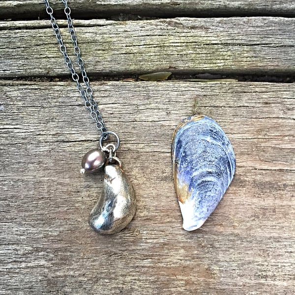 Sterling silver mussel shell necklace