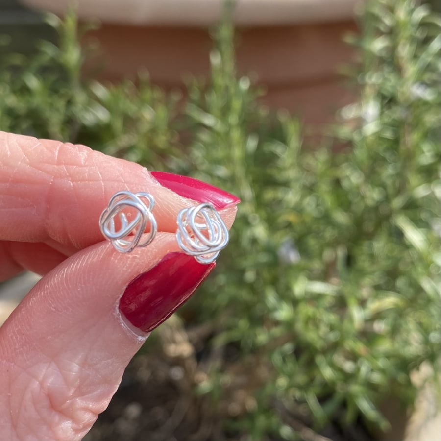 Sterling silver wire knot earrings