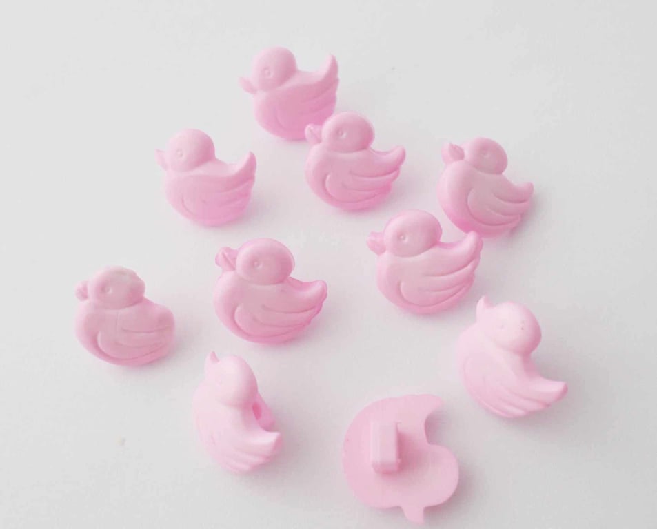 10 pink baby duck buttons 15mm