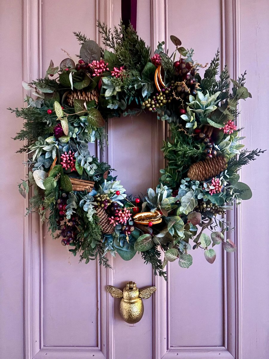 Faux Christmas Wreath: Berries, Cinnamon, Dried Fruit, Foliage Door Decor (55cm)