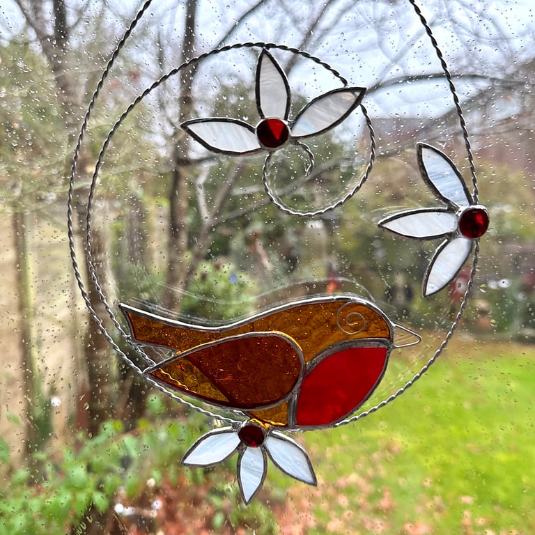 Stained Glass Robin Circle Suncatcher - Handmade Window Decoration