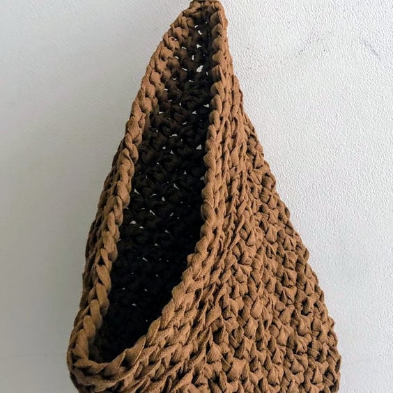 Crochet Teardrop Hanging Basket 