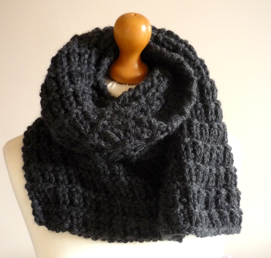 Men s chunky scarf Guys winter knitwear Black knitted scarf
