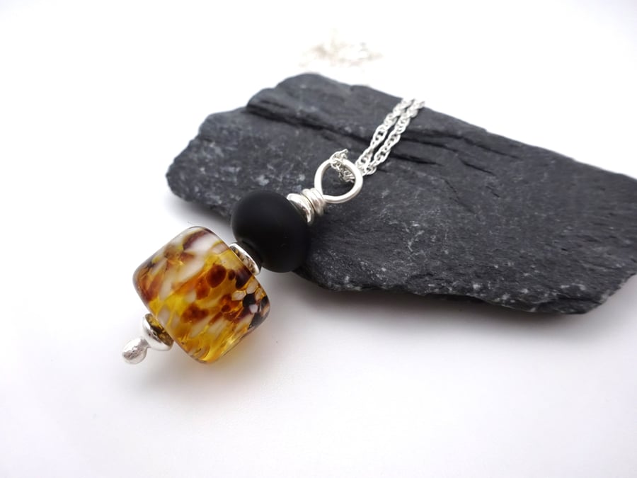 lampwork glass leopard print pendant necklace