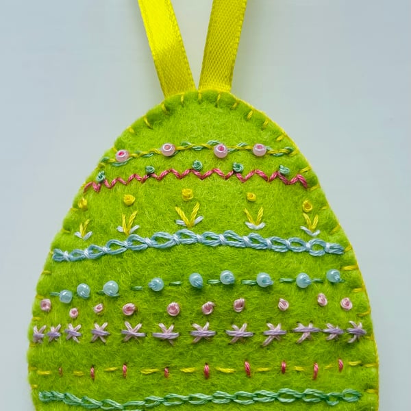 Easter felt embroidered egg