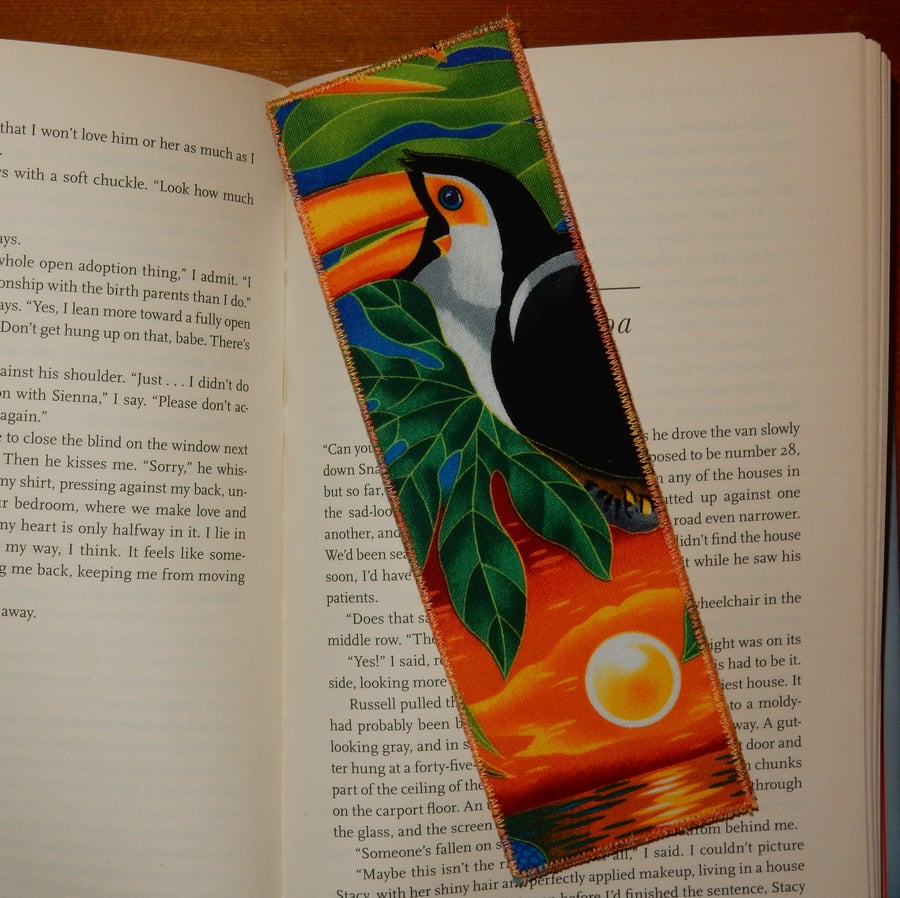Bookmark Toucan