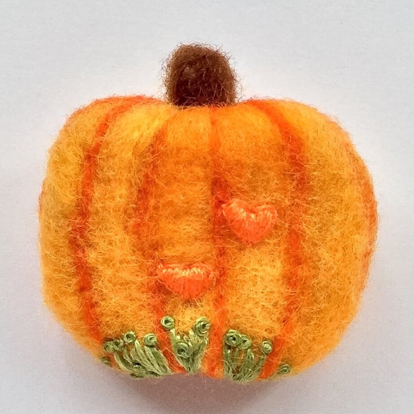 Pumpkin Brooch.