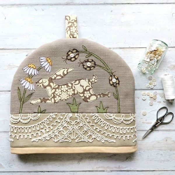 Leaping Hare Freemotion Sewn Applique Tea Cosy