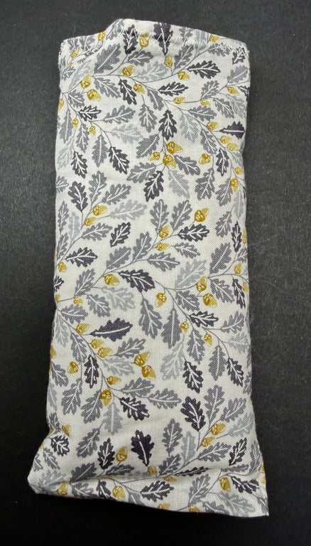 Lavender and hop sleep-aid bag - oak leaves and acorns - calming handmade gift