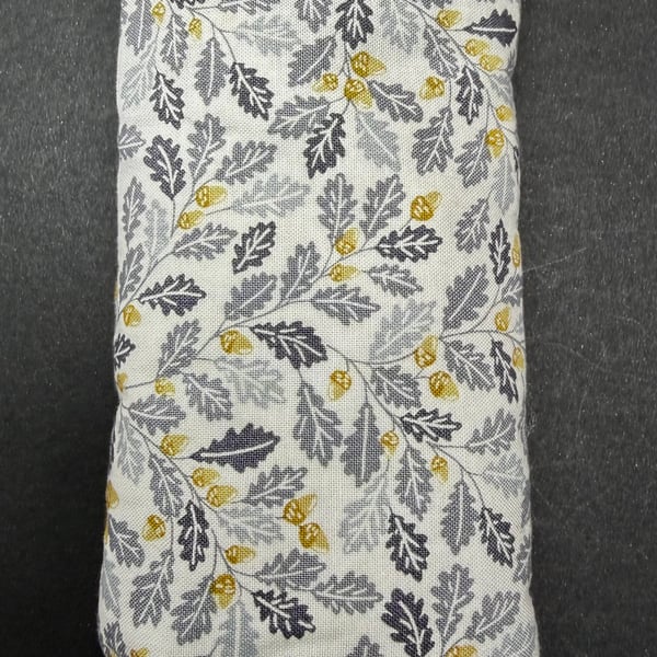 Lavender and hop sleep-aid bag - oak leaves and acorns - calming handmade gift