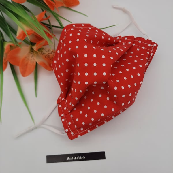 Red polkadot medium 3 layer face mask adjustable with nose wire 