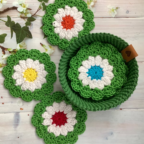 Crochet Daisy Flower Coasters a Set of 6