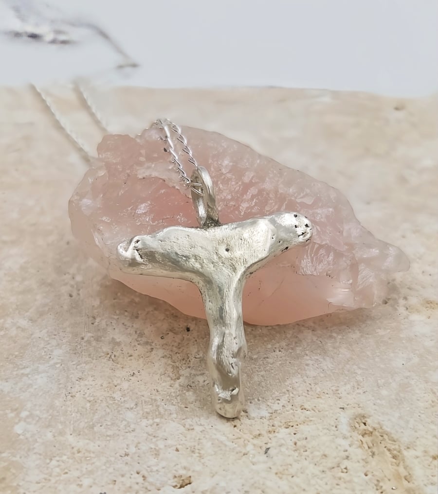 Molten Style 'T' Pendant in Sterling Silver