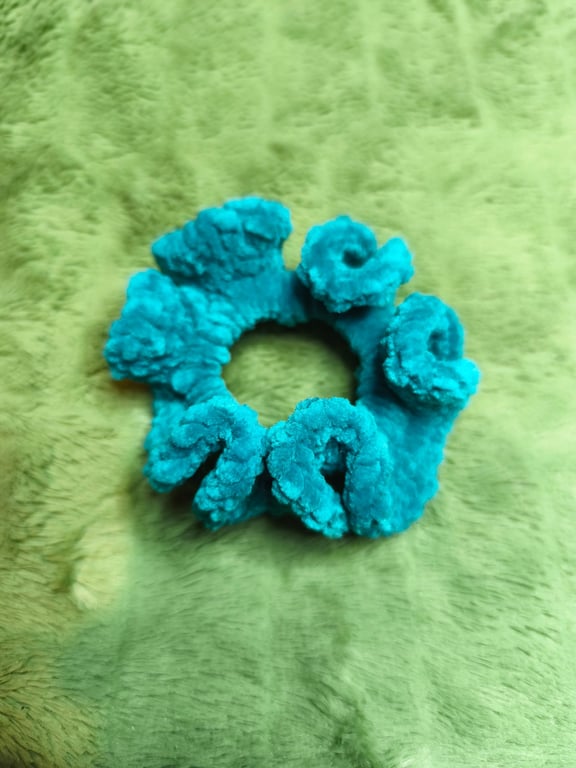 Peacock Small Scrunchies Hair Tie