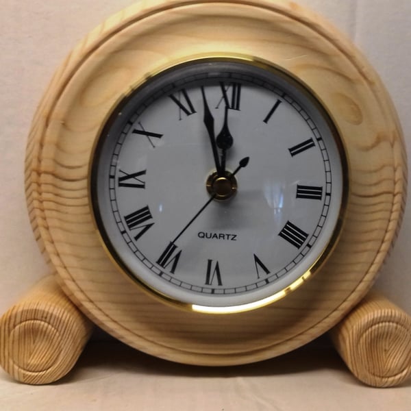 Mantle Clock