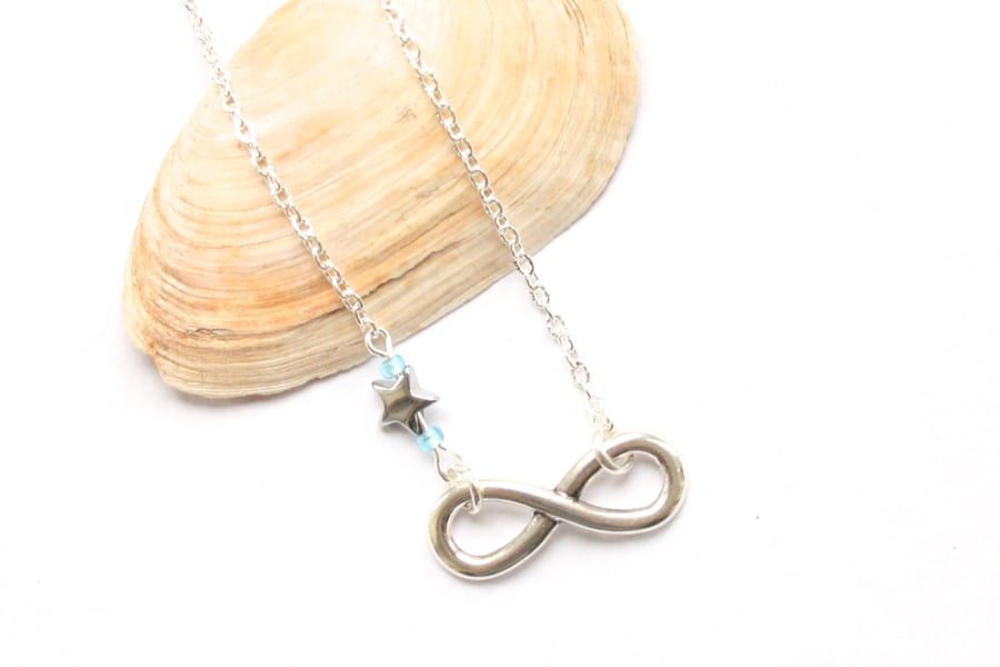 SALE - Infinity necklace, love necklace, Valentines gift, silver necklace