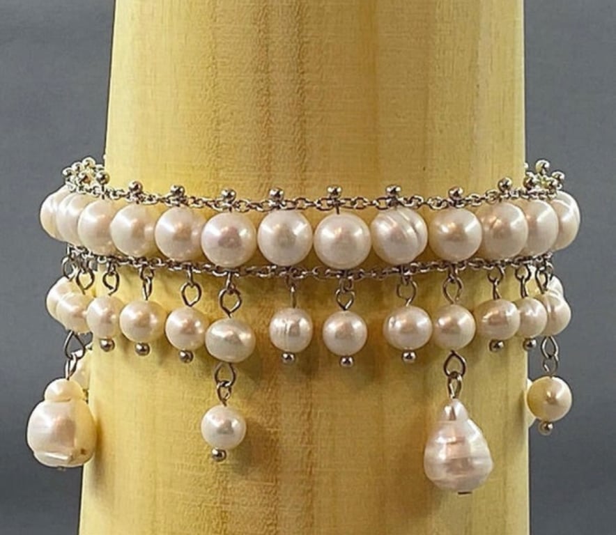 Ivory Cultured Pearl Dangle Drop Boho Bracelet