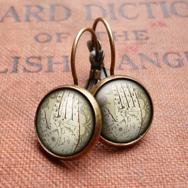 Palmistry Leverback Earrings (DJ08)