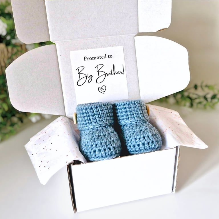 Big Brother Pregnancy Announcement Gift Box – Baby Booties Reveal