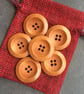 Medium wood buttons 25 mm across - Image 1