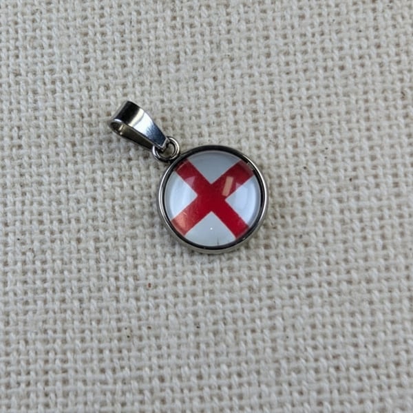England Flag Pendant - Small Glass Finished Charm - English Flag