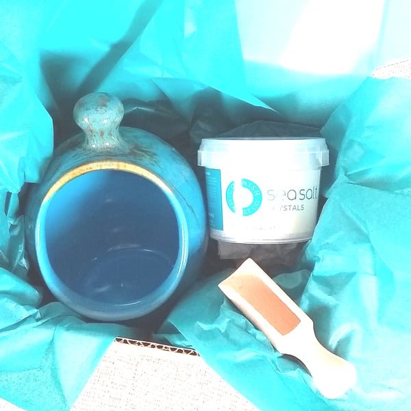 Medium Turquoise Salt Pig Gift Box including Cornish Sea Salt and wooden scoop