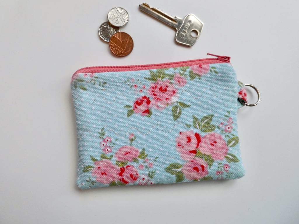 Coin purse vintage style floral fabric blue and pink