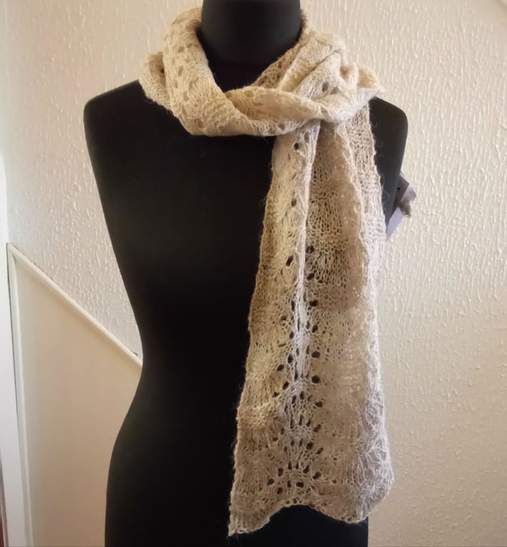Handspun and Hand-knitted Scarf in North Ronaldsay Wool