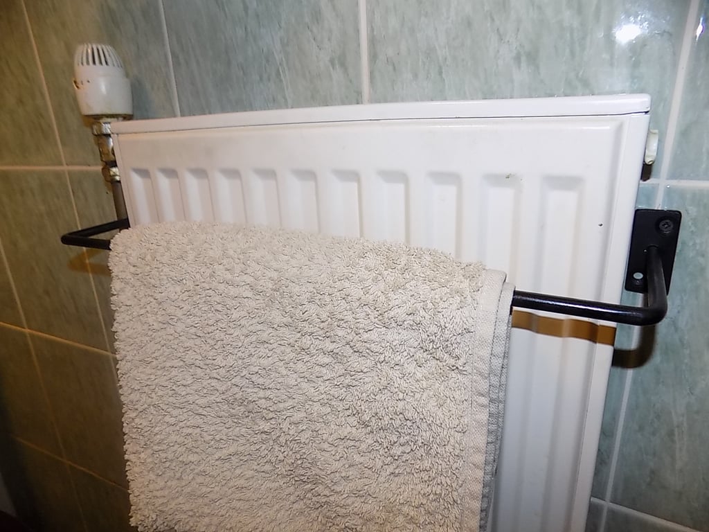  Radiator Towel Rail................................Wrought Iron (Forged Steel) 