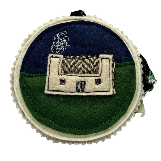 Tweed Bothy Felt Hanging Decoration